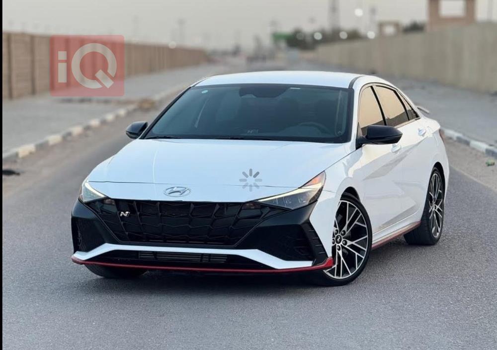 هیوندای ئەلەنترا